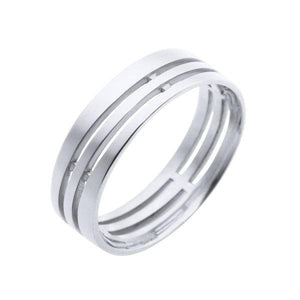 Alliance ajourée en or blanc.-Alliance or et argent-Marque:Référence: D1.111-OBMétal: Or blancTitre: 18 caratsPoids du métal: 5,10 GrComment choisir sa taille de doigt:cliquer pour découvrir notre guide des tailles imprimable-DIAM'S- -DIAM'S NC