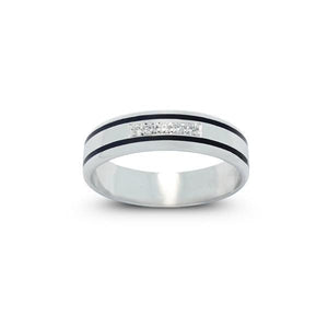 Alliance en or blanc sertie de diamnts et résine-Alliances diamants-Marque:Référence: D1.291-OBMétal: Or blancTitre: 18 caratsPoids du métal: 3,70 GrType de pierre: Diamant(s)Poids: 0,05 CtForme - taille: Taille brillantCouleur: FPureté: SI1Comment choisir sa taille de doigt:cliquer pour découvrir notre guide des tailles imprimable-DIAM'S- -DIAM'S NC