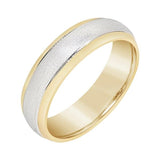 Alliance en or jaune et argent.-Alliance or et argent-Marque:Référence: D1.93-OJ-AMétal: Or jaune et argentTitre: 18 caratsPoids du métal: 5,00 GrComment choisir sa taille de doigt:cliquer pour découvrir notre guide des tailles imprimable-DIAM'S- -DIAM'S NC