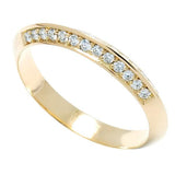 Alliance en or jaune sertie de diamants.-Alliances diamants-Marque:Référence: D1.282Métal: Or jauneTitre: 18 caratsPoids du métal: 2,10 GrType de pierre: Diamant(s)Poids: 0,26 CtForme - taille: Taille brillantCouleur: FPureté: SI1Comment choisir sa taille de doigt:cliquer pour découvrir notre guide des tailles imprimable-DIAM'S- -DIAM'S NC