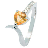 Bague en or blanc sertie d'un saphir et de diamants.-Bagues pierres précieuses-Marque: Référence: 0.945/OB/SJMétal: Or blancTitre: 18 caratsPoids du métal: 4,00 GrType de pierre: Saphir(s)Poids: 0,40 CtForme - taille: Taille coeurCouleur: JauneType de pierre (2): Diamant(s)Poids (2): 0,07 CtForme - taille (2): Taille brillantCouleur (2): FPureté (2): SI1 Comment choisir sa taille de doigt:cliquer pour découvrir notre guide des tailles imprimable-DIAM'S- -DIAM'S NC