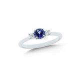 Bague en or blanc sertie d'un saphir et diamants.-Bagues pierres précieuses-Marque:Référence: D9.224-OB-SAMétal: Or blancTitre: 18 caratsPoids du métal: 2,10 GrType de pierre: Saphir(s)Poids: 0,32 CtForme - taille: Taille brillantCouleur: BleuType de pierre (2): Diamant(s)Poids (2): 0,08 CtForme - taille (2): Taille brillantCouleur (2): FPureté (2): SI1Comment choisir sa taille de doigt:cliquer pour découvrir notre guide des tailles imprimable-DIAM'S- -DIAM'S NC