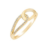 Bague en or jaune sertie de diamants.-Bagues diamants-Marque:Référence: D9.150 52Métal: Or jauneTitre: 18 caratsPoids du métal: 2,40 GrType de pierre: Diamant(s)Poids: 0,18 CtForme - taille: Taille brillantCouleur: FPureté: SI1Comment choisir sa taille de doigt:cliquer pour découvrir notre guide des tailles imprimable-DIAM'S- -DIAM'S NC