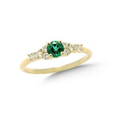 Bague en or jaune sertie d'une emeraude de laboratoire et de diamants.-Bagues pierres précieuses-Marque:Référence: D9.226-EMLABMétal: Or jauneTitre: 18 caratsPoids du métal: 1,70 GrType de pierre: Emeraude de laboratoirePoids: 0,25 CtForme - taille: Taille brillantCouleur: VertType de pierre (2): Diamant(s)Poids (2): 0,20 CtForme - taille (2): Taille brillantCouleur (2): FPureté (2): SI1Comment choisir sa taille de doigt:cliquer pour découvrir notre guide des tailles imprimable-DIAM'S- -DIAM'S NC