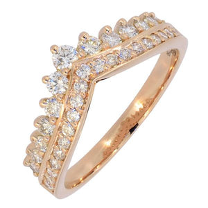 Bague en or rose sertie de diamants-Bagues diamants-Marque:Référence: D9.155-ROMétal: Or roseTitre: 18 caratsPoids du métal: 3,20 GrType de pierre: Diamant(s)Poids: 0,06 CtForme - taille: Taille brillantCouleur: FPureté: SI1Comment choisir sa taille de doigt:cliquer pour découvrir notre guide des tailles imprimable-DIAM'S- -DIAM'S NC