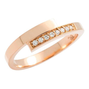 Bague en or rose sertie de diamants.-Bagues diamants-Marque:Référence: D9.14-ROMétal: Or roseTitre: 18 caratsPoids du métal: 3,30 GrType de pierre: Diamant(s)Poids: 0,08 CtForme - taille: Taille brillantCouleur: FPureté: SI1Comment choisir sa taille de doigt:cliquer pour découvrir notre guide des tailles imprimable-DIAM'S- -DIAM'S NC
