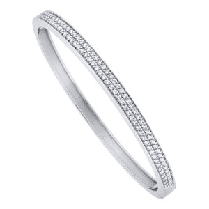 Bracelet en or blanc serti de diamants.-Bracelets diamants-Marque:Référence: D4.16-OBMétal: Or blancTitre: 18 caratsPoids du métal: 16,50 GrType de pierre: Diamant(s)Poids: 0,94 CtForme - taille: Taille brillantCouleur: FPureté: SI1-DIAM'S- -DIAM'S NC