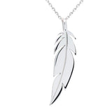 Pendentif Plume en or blanc.-Pendentifs & Colliers or et argent-Marque:Référence: L3.990-OBMétal: Or blancTitre: 18 caratsPoids du métal: 1,30 Gr-DIAM'S- -DIAM'S NC