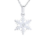 Pendentif flocon de neige en or blanc serti d un diamant.-Pendentifs & Colliers diamants-Marque:Référence: L3.125-OBMétal: Or blancTitre: 18 caratsPoids du métal: 0,60 GrType de pierre: Diamant(s)Poids: 0,01 CtForme - taille: Taille brillantCouleur: FPureté: SI1-DIAM'S- -DIAM'S NC