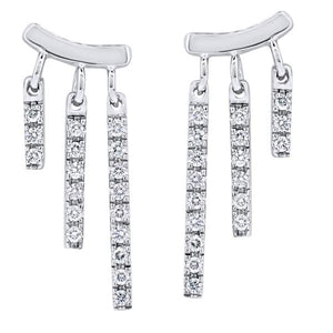 Additif BO en or blanc serti de diamants.-Boucles d'oreilles diamants-Marque:Référence: D11.15-OBMétal: Or blancTitre: 18 caratsPoids du métal: 1,40 GrType de pierre: Diamant(s)Poids: 0,29 CtForme - taille: Taille brillantCouleur: FPureté: SI1-DIAM'S- -DIAM'S NC