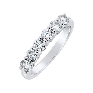 Alliance en or blanc sertie de diamants.-Alliances diamants-Marque:Référence: D1.25-OBMétal: Or blancTitre: 18 caratsPoids du métal: 3,20 GrType de pierre: Diamant(s)Poids: 0,90 CtForme - taille: Taille brillantCouleur: FPureté: SI1Type de pierre (2): Diamant(s)Poids (2): 0,15 CtForme - taille (2): Taille brillantCouleur (2): FPureté (2): SI1Comment choisir sa taille de doigt:cliquer pour découvrir notre guide des tailles imprimable-DIAM'S- -DIAM'S NC