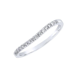 Alliance en or blanc sertie de diamants.-Alliances diamants-Marque:Référence: D1.222-OB 52Métal: Or blancTitre: 18 caratsPoids du métal: 1,50 GrType de pierre: Diamant(s)Poids: 0,15 CtForme - taille: Taille brillantCouleur: FPureté: SI1Comment choisir sa taille de doigt:cliquer pour découvrir notre guide des tailles imprimable-DIAM'S- -DIAM'S NC