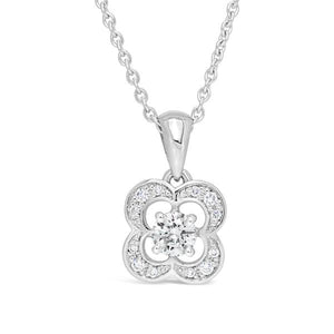 Pendentif en or blanc serti de diamants.-Pendentifs & Colliers diamants-Marque:Référence: D3.142-OBMétal: Or blancTitre: 18 caratsPoids du métal: 0,90 GrType de pierre: Diamant(s)Poids: 0,20 CtForme - taille: Taille brillantCouleur: FPureté: SI1Type de pierre (2): Diamant(s)Poids (2): 0,03 CtForme - taille (2): Taille brillantCouleur (2): FPureté (2): SI1-DIAM'S- -DIAM'S NC